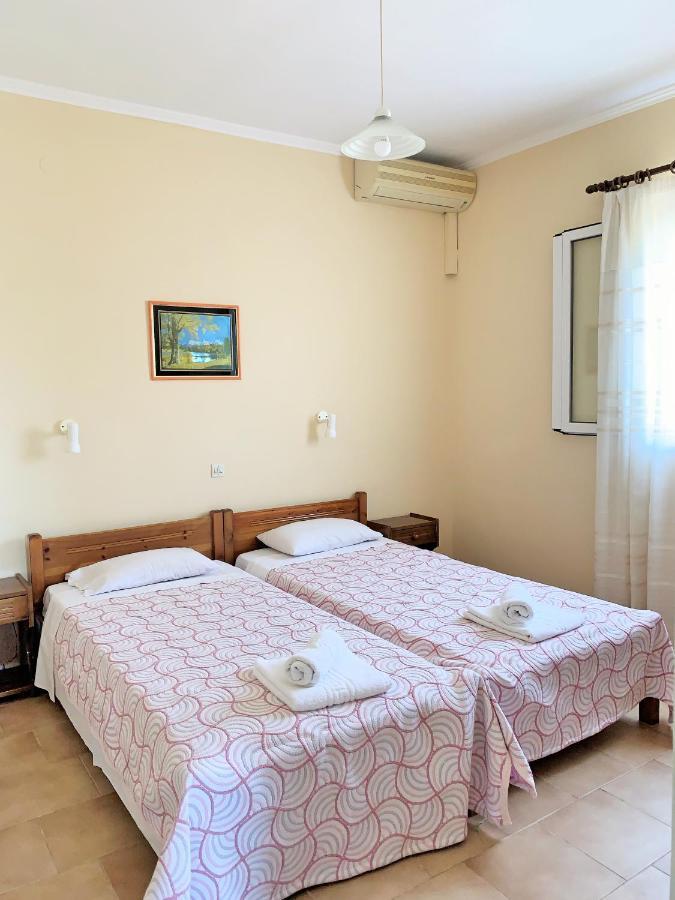 Dionysios Studios Skala  Exteriör bild